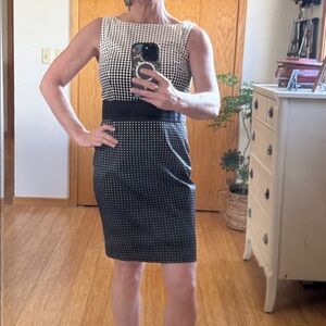 Ann Taylor Sleeveless Dress